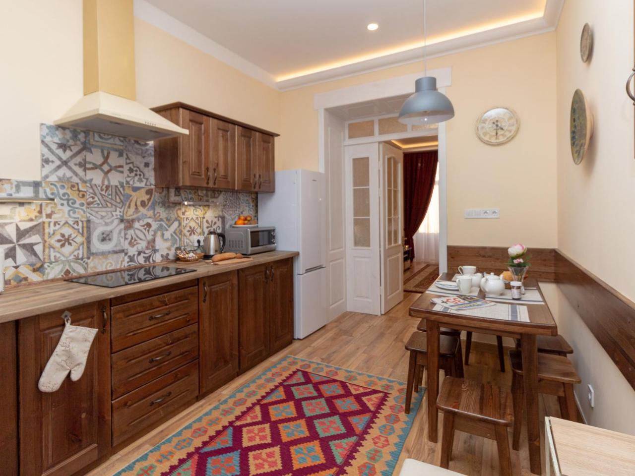 Lviv Suites at Pidmurna st. 20 Exteriör bild